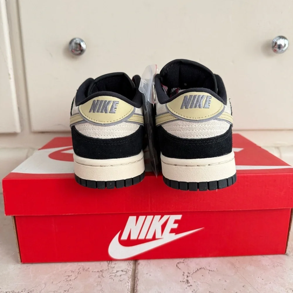 2023 NIKE Dunk Low Suede Black and Gold (Women’s)